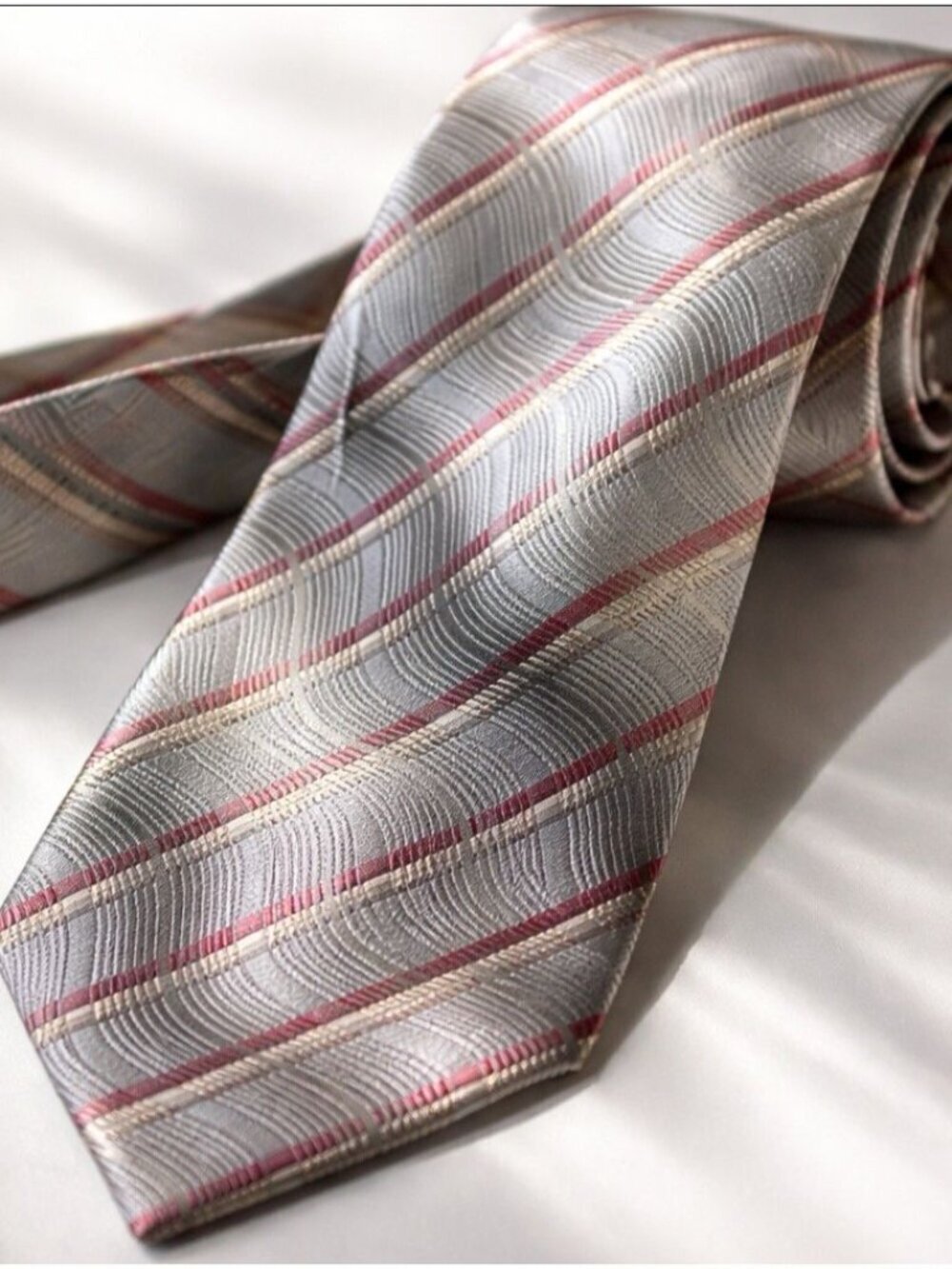 Van Heusen Gray Silver Red Plaid Silk Tie Classic Necktie